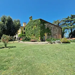 https://fattoria-di-pietra.it-tuscanyhotel.com