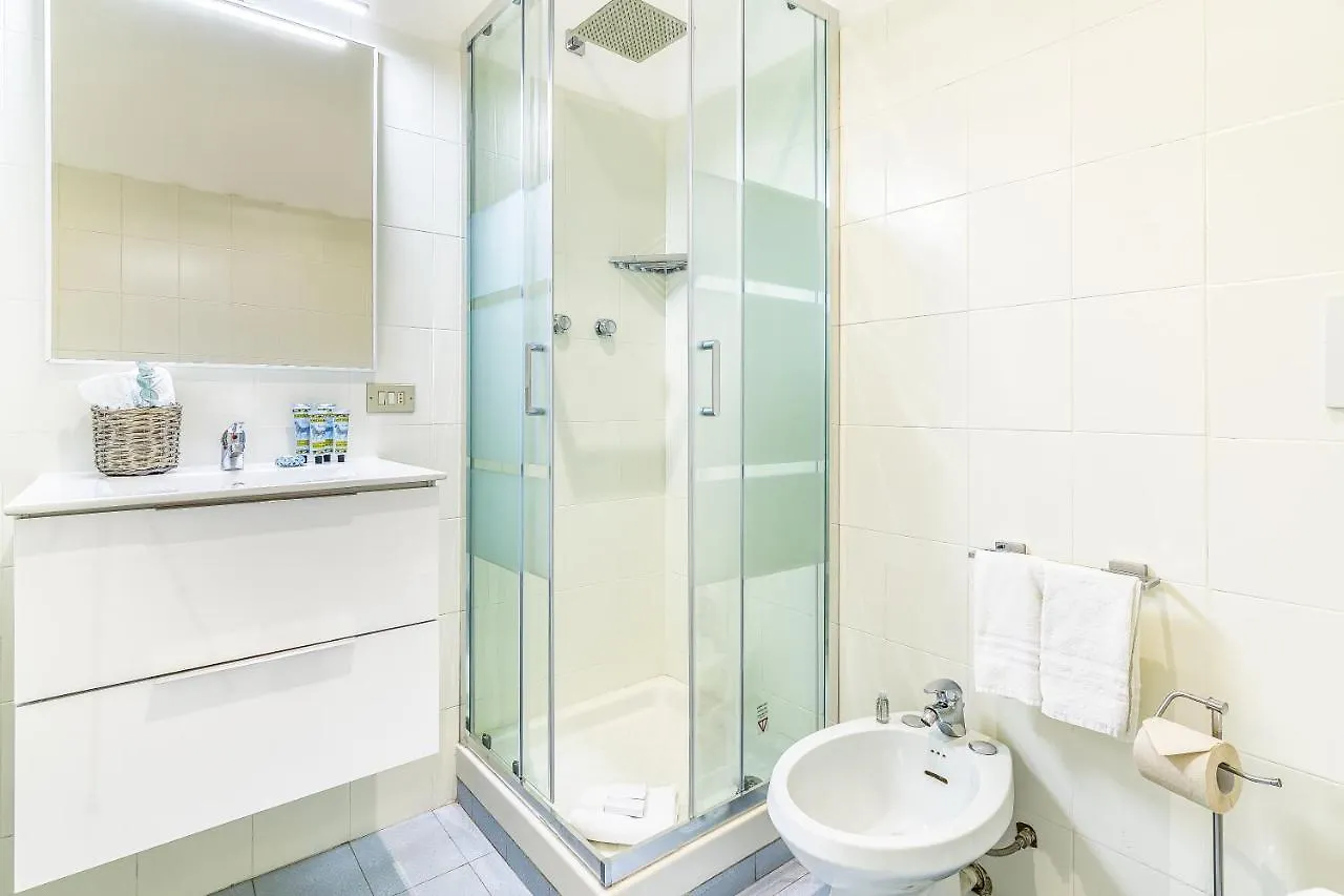 Beplace Apartments In Porta Garibaldi Milan