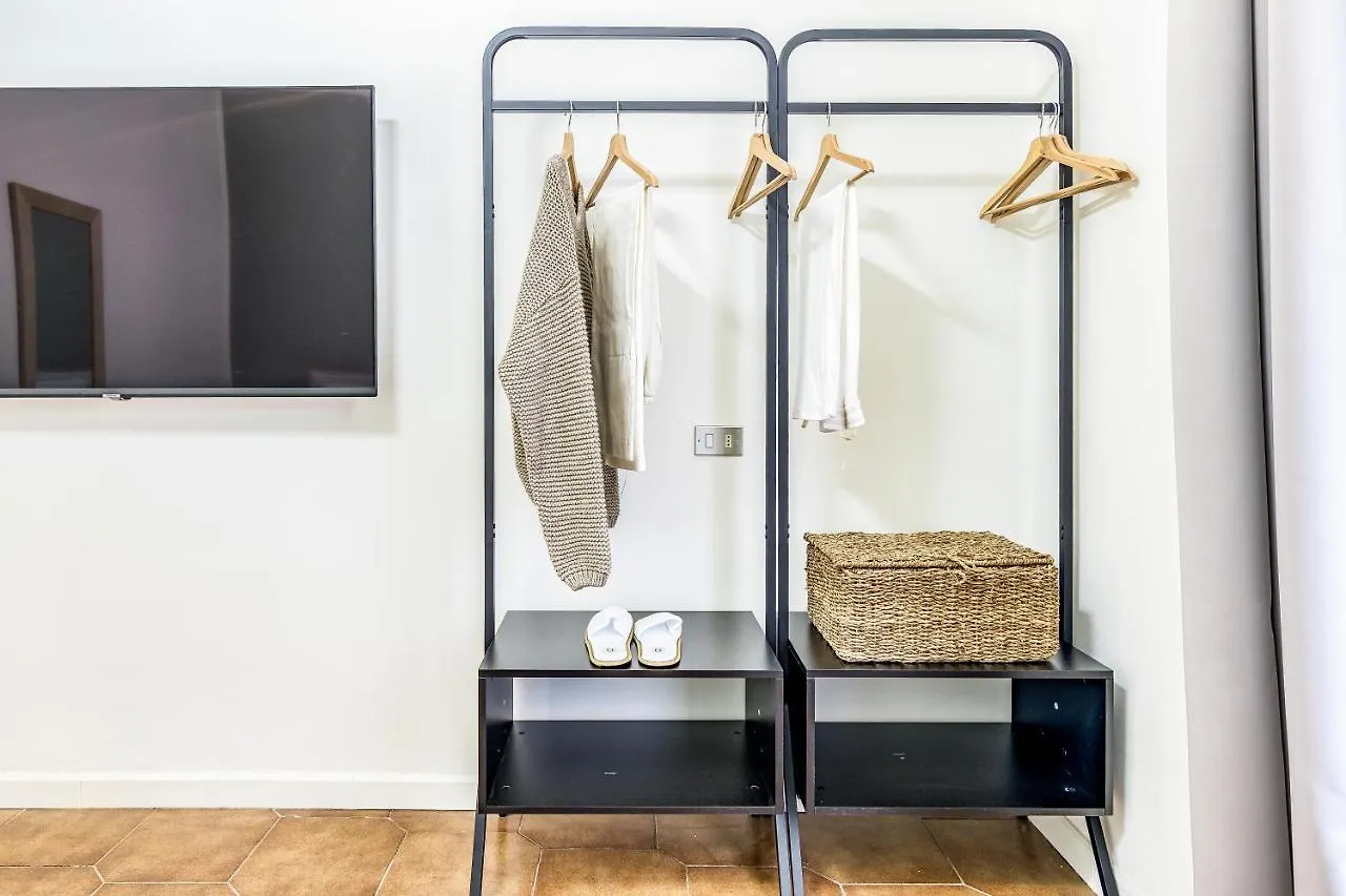 Beplace Apartments In Porta Garibaldi Milan
